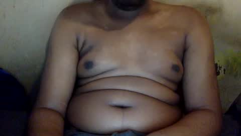 Snapshot of mickkzzx chatting on January 16, 3:24 pm mickkzzx online show from January 16, 3:24 pm