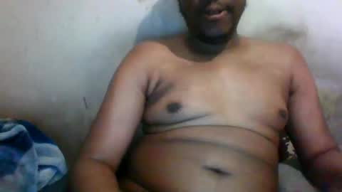 Snapshot of mickkzzx chatting on December 26, 4:14 pm mickkzzx online show from December 26, 4:14 pm