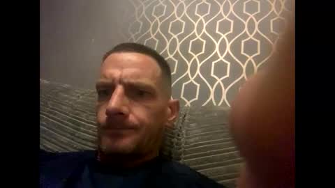 mickyboy25 online show from October 31, 11:08 pm