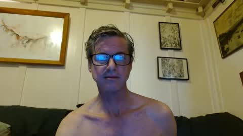 Stuart online show from April 21, 10:49 pm