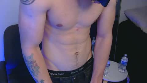 midnightmasc online show from April 21, 2:51 am