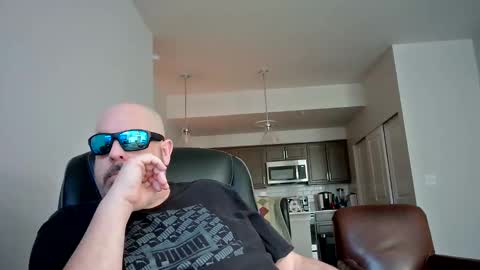 midnightmoonlight777 online show from April 20, 10:12 pm