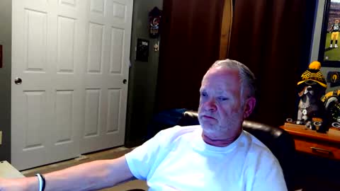 midwestdad09 online show from November 30, 2:24 am