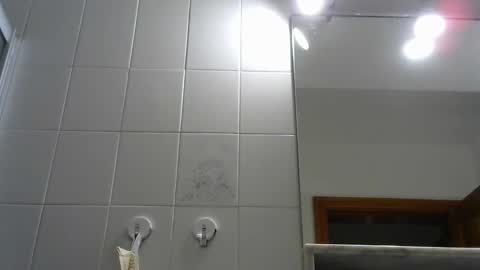 mike26051 online show from January 23, 1:02 pm