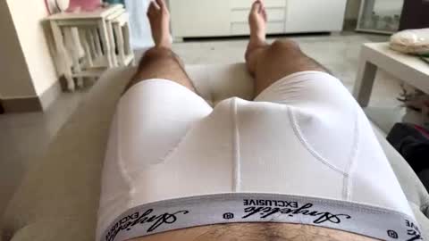 Snapshot of mike860947 chatting on October 1, 9:13 am mike860947 online show from October 1, 9:13 am