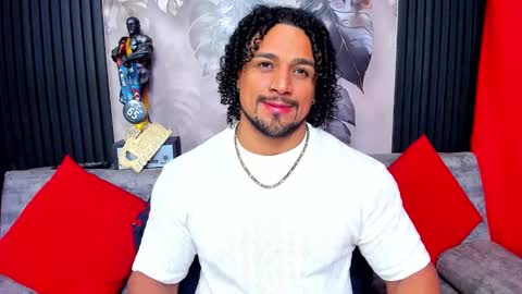   online show from February 5, 9:38 am