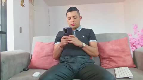 Im Mike online show from February 20, 12:18 pm