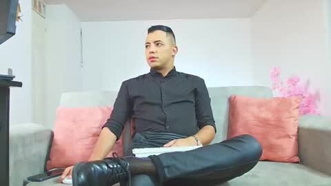 Im Mike online show from February 17, 12:26 pm