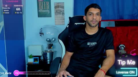 mike_shelby21 online show from September 18, 1:18 am