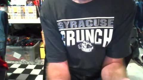 mikeb3200 online show from January 30, 12:37 pm