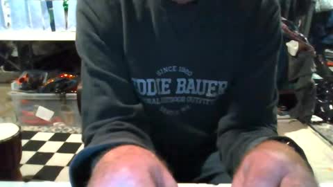 mikeb3200 online show from February 3, 8:57 pm