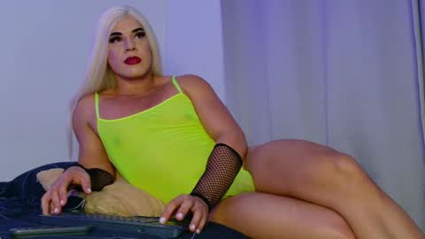 mikegaitan1 online show from September 23, 1:27 am