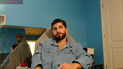 mikehawk1589 online show from January 4, 9:54 am