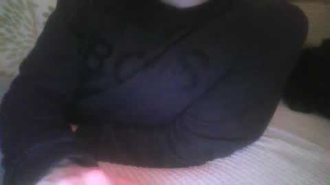 Snapshot of mikehockishuge9 chatting on March 9, 10:52 pm mikehockishuge9 online show from March 9, 10:52 pm