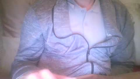 Snapshot of mikehockishuge9 chatting on January 8, 10:58 pm mikehockishuge9 online show from January 8, 10:58 pm