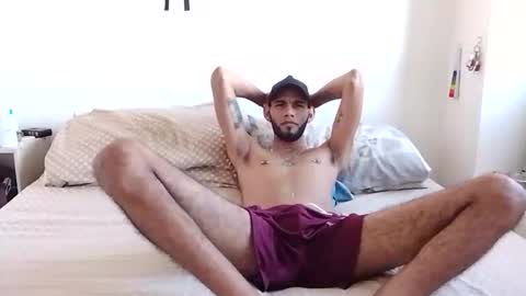 mikeking_leandroking online show from October 7, 1:59 pm