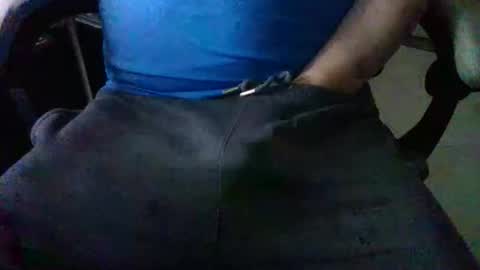 mikeoxnard141 online show from April 18, 12:17 pm