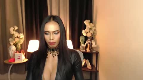 Mistress MikeyAlawi online show from February 3, 2:24 pm