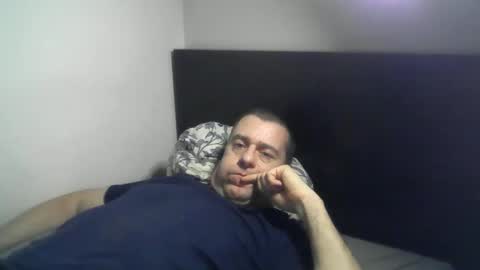 mikii1970 online show from April 17, 6:43 pm