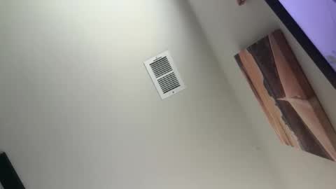 Mikkah online show from December 19, 8:39 pm