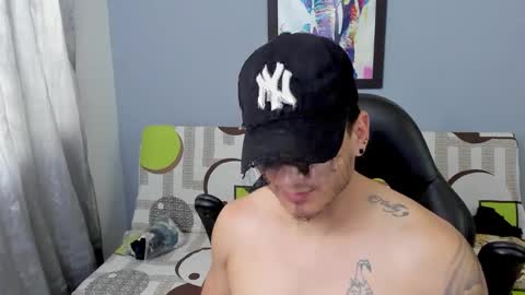 MIKKE online show from February 9, 3:01 pm