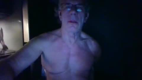 Milehi1958 online show from February 8, 10:39 am