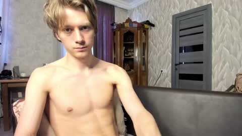 Isaac online show from March 17, 5:54 am