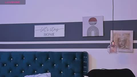 Miltonn online show from December 26, 7:49 pm