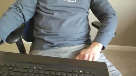 milwaukeebadger24 online show from March 1, 3:23 pm