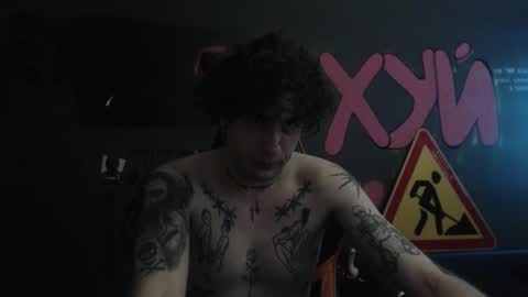 Max online show from November 14, 1:34 pm