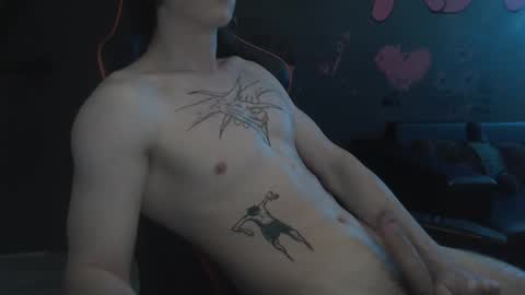 Snapshot of min1pekka chatting on September 29, 12:53 am Max online show from September 29, 12:53 am