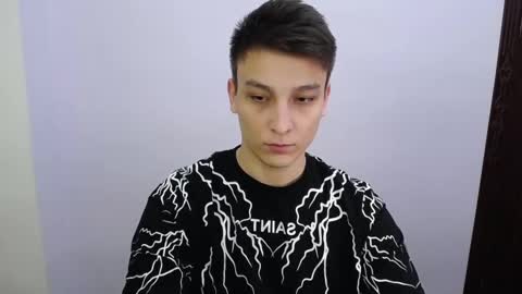 Snapshot of minato_kono chatting on February 19, 2:12 am minato_kono online show from February 19, 2:12 am