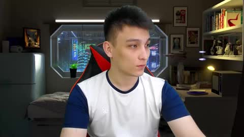 Snapshot of minato_kono chatting on September 18, 12:18 pm minato_kono online show from September 18, 12:18 pm