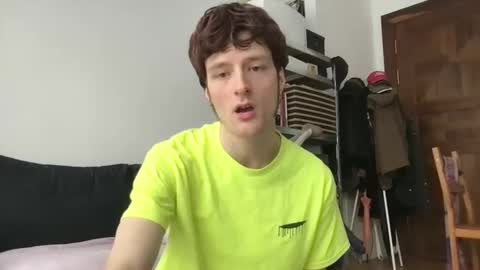 Snapshot of mindly chatting on March 10, 1:00 pm Mindly online show from March 10, 1:00 pm