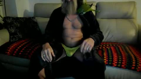 mindphuk online show from February 2, 12:31 am