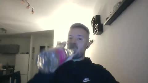 minka28 online show from January 6, 6:34 pm