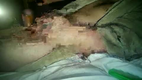 Snapshot of mirtoblack chatting on December 22, 5:56 am mirtoblack online show from December 22, 5:56 am