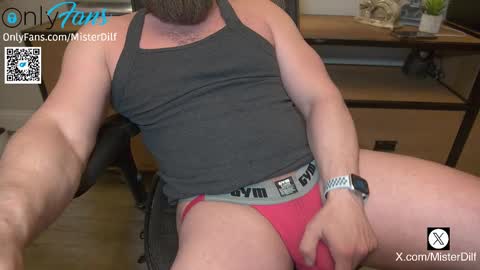 Snapshot of mister_dilf chatting on March 11, 1:56 pm MISTER DILF  online show from March 11, 1:56 pm