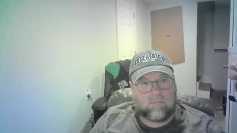 Mr. Happy online show from March 6, 6:21 am