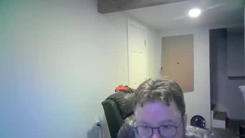 Mr. Happy online show from February 22, 5:53 am