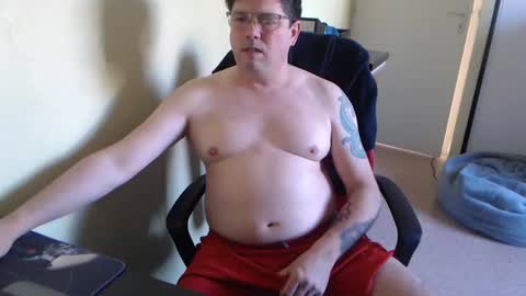 Snapshot of mistercoeur1 chatting on March 4, 3:59 pm mistercoeur online show from March 4, 3:59 pm