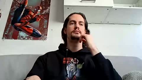 Snapshot of misterice93 chatting on February 2, 2:24 pm MrWhite08 online show from February 2, 2:24 pm