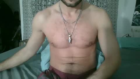 Snapshot of mistxss chatting on January 3, 2:40 pm mistxss online show from January 3, 2:40 pm