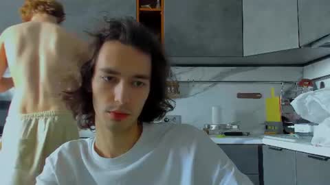 MitchelKurse online show from July 15, 11:39 am