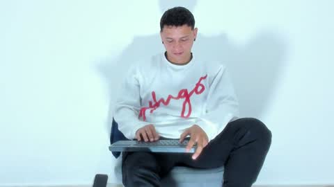 mitchell online show from December 27, 3:31 am