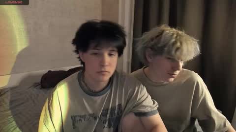 MeowMiku online show from December 20, 6:04 pm