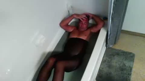 Snapshot of mjeffrey460699861 chatting on September 17, 1:50 am mjeffrey460699861 online show from September 17, 1:50 am