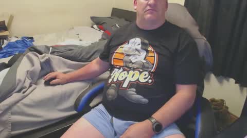 mmmthatsfunnn online show from January 7, 12:03 am