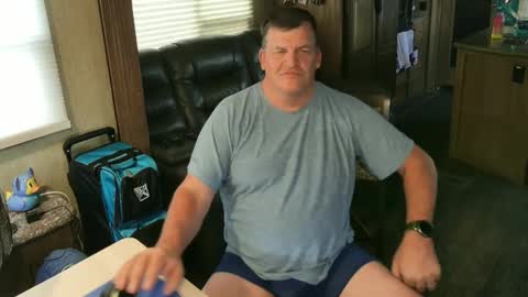 mmmthatsfunnn online show from September 15, 10:22 pm