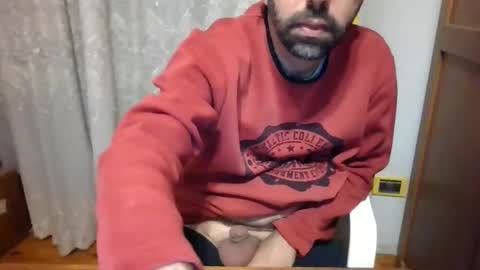 mmohsen_1985 online show from February 10, 10:40 pm